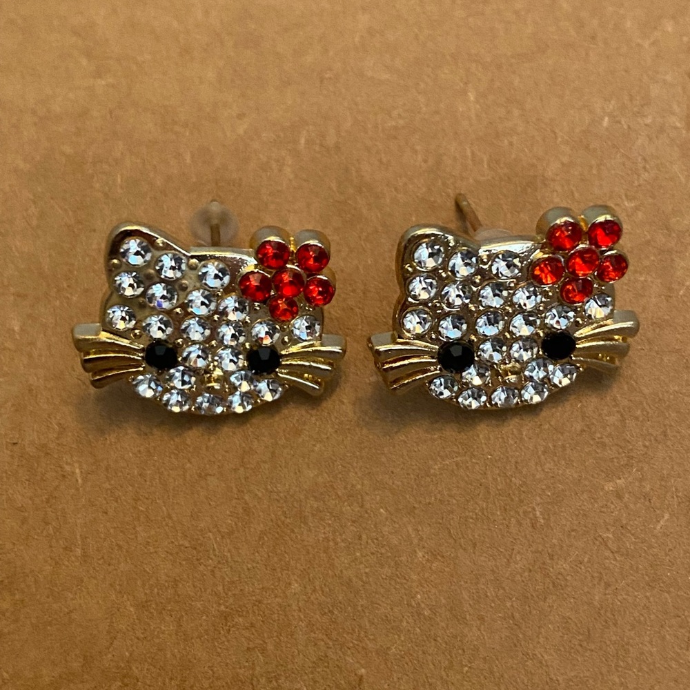 ⭐ 3/$15 ⭐ HELLO KITTY Rhinestone CZ Gold Stud Earrings ~ NEW